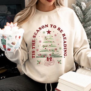 Tis the season to be reading SVG and PNG | christmas bookish svg, holly jolly reader svg, xmas books svg, christmas vibes, spicy reader