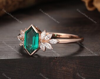 Vintage Emerald Wedding Ring, Solid 14k Rose Gold Ring, Long Hexagon Cut Emerald Ring, Handmade Gemstone Ring, Personalized Women's Jewelry