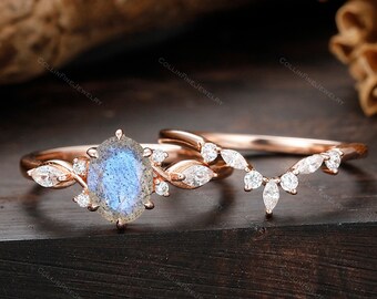 Natural Labradorite Bridal Ring Set, 14k Solid Gold Ring, Oval 1.5CT Labradorite Engagement Ring, Handmade Wedding Ring Set, Stackable Ring