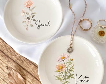 Personalized Birth Flower Ring Dish, Wedding Ring Dish, Perfect Bridesmaid Gift, Best Friend Gift, Custom Jewelry Dish, Birthday Party Gift