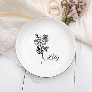 Personalized Ring Dish Gift for Wedding, Personalized Engagement Gift for Bridesmaid Gifts, Customized Birth Flower for Her, Ring Dish