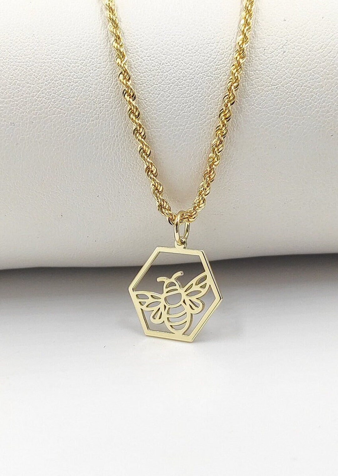 14K Solid Gold Bee Pendant Gold Geometric Necklace Dainty Etsy