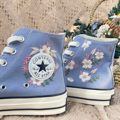 Converse Chuck Taylor 1970s Converse Small Flower Embroidered Etsy