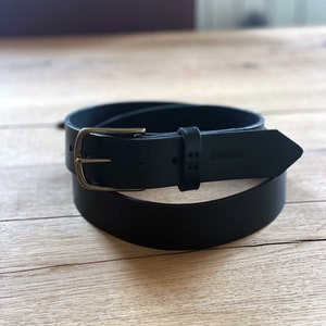 Klassieke zwarte leren riem voor heren, klassieke zwarte leren riem, leren riem, lederwaren, leren zwarte riem, cadeau
