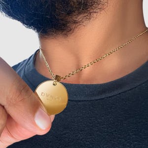 Men’s Geometric Gold Circle Pendant Necklace, 18K Gold Circular Pendant, Minimalist Men’s Pendant Necklace, Gold Circular Pendant 20” Chain