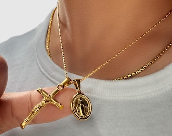 24kt Gold Plated Stunning Cubic Zirconia Virgin Mary Pendant