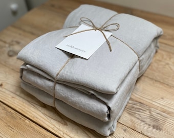 100% French Flax Linen Bedding Set UK Double | Stone Washed Linen Duvet Cover, Fitted Sheet & Pillowcases | Linen White or Dove Grey