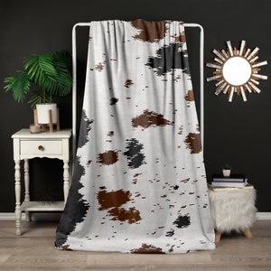 Cow Print Plush Blanket | Velveteen Cows Print Sofa Blanket | Gifts for Farmers | Throw Blanket | Soft Blanket