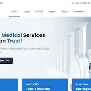 Puede incluir: Página de inicio del sitio web de una clínica médica llamada Mediplus. El sitio web presenta a un médico sonriente con una bata blanca y un estetoscopio. El texto "We Provide Medical Services That You Can Trust!" se muestra en letras azules grandes. El sitio web también incluye botones para "Get Appointment" y "Learn More".