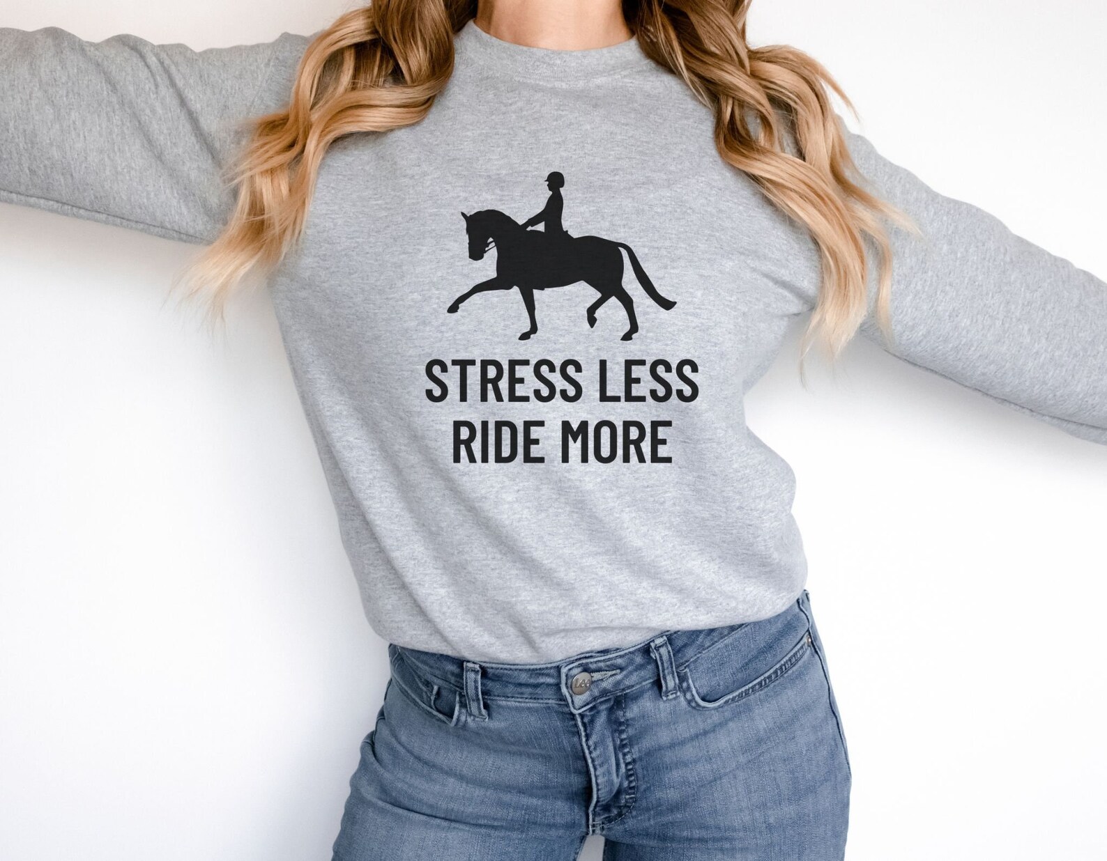 Horse Rose Pattern Print Women's Sweatshirt