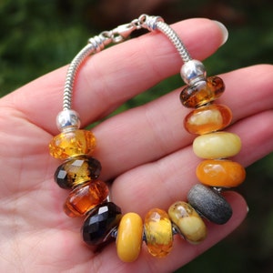 Natural Egg yolk Baltic Amber Beaded Bracelet, 20mm beads 52 grams