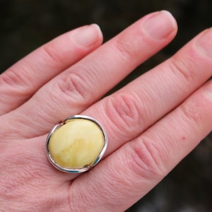 Butterscotch Yellow Baltic Amber Ring Natural Untreated 925 Silver Unisex