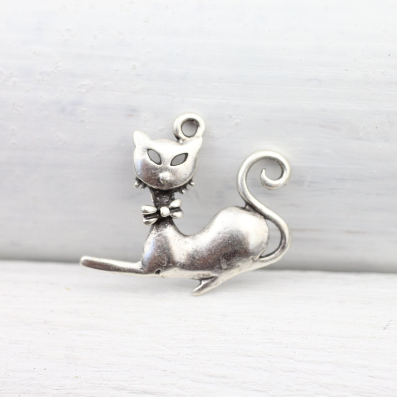 10 Antique Silver Cat Charms Cat Pendants Cat Etsy