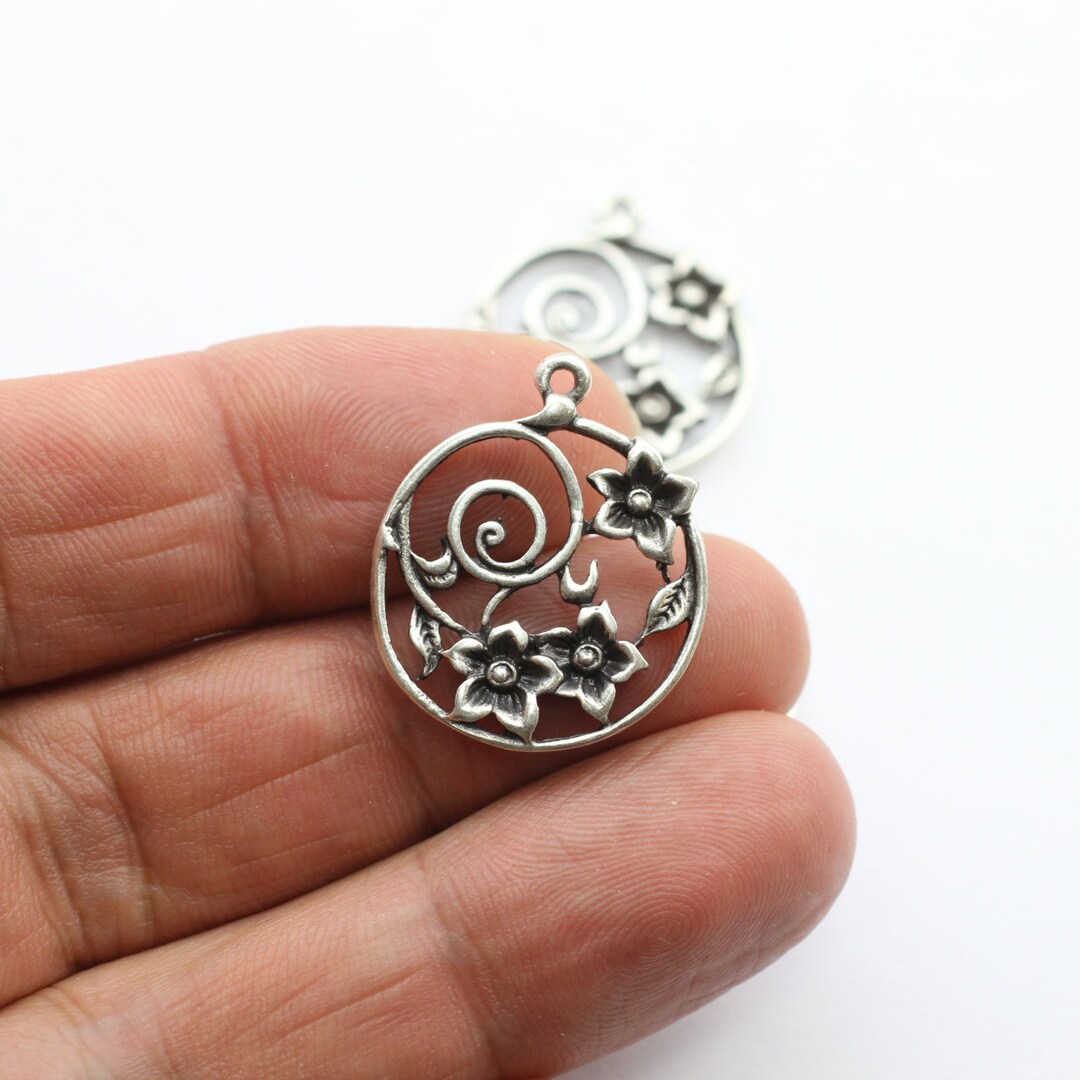 5 Flower Charms Pendant Ethnic Style, Necklace Making, Bracelet Making