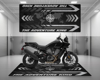 Tapis de garage Design for The Adventure King, tapis de moto, présentoir personnalisé, tapis de sol pour salle d'exposition, antidérapant et lavable