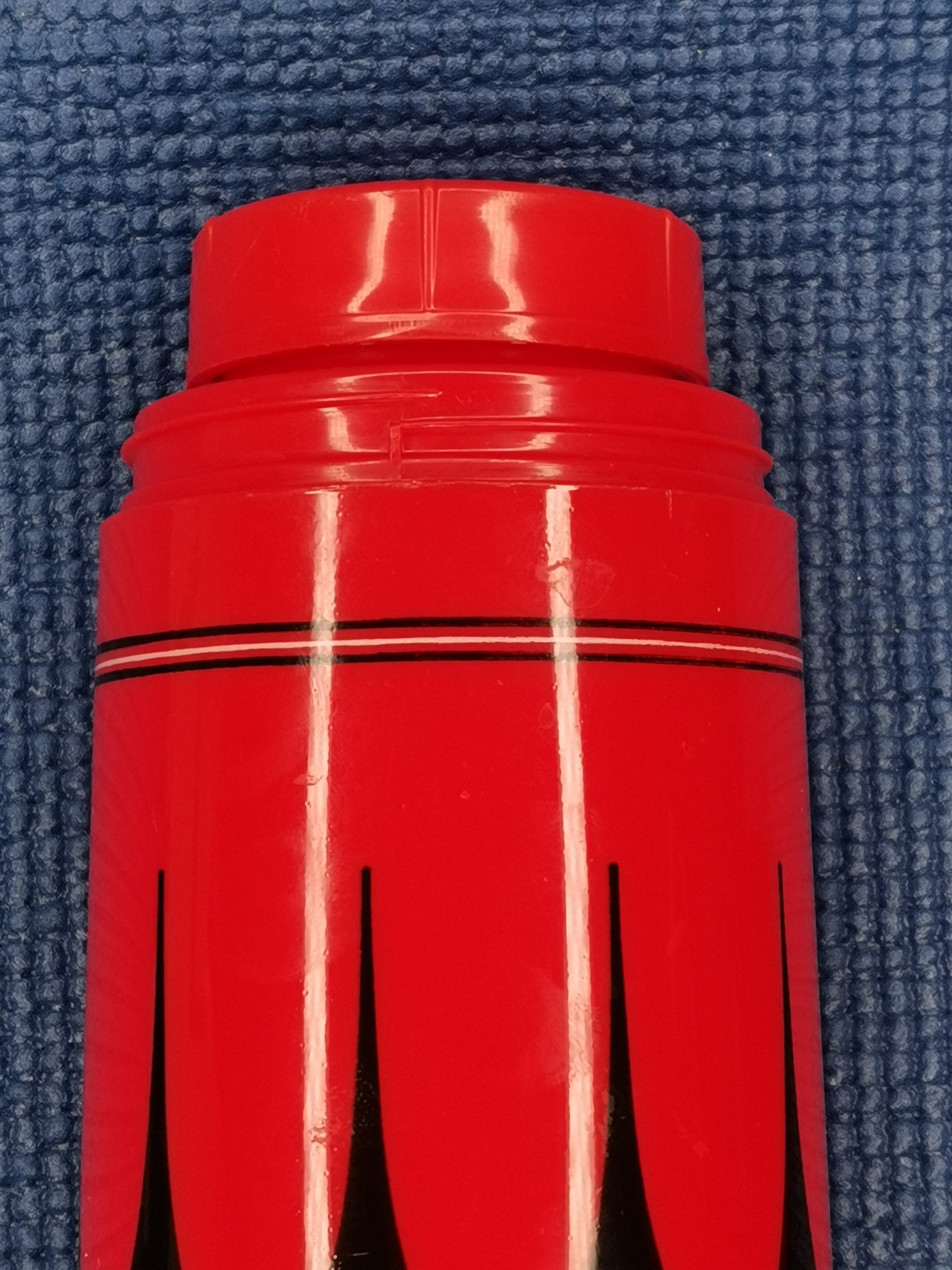 1970s Aladdin Thermos Flask 23 C Red Vanguard Diamond Argyle 1 US Pint