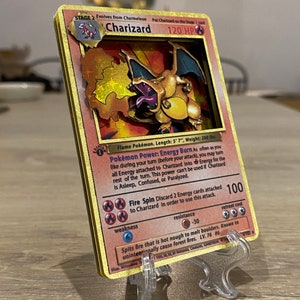 Carte 3D ShadowBox Pokemon Charizard 1 st Base 4 / 102 Art 100% fait main Diorama