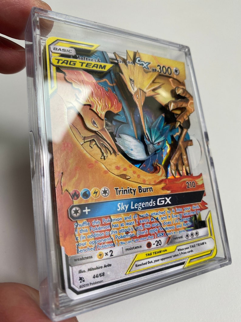 Carta 3D ShadowBox Pokemon Moltres Zapdos Articuno GX Destini nascosti Arte 100% Diorama fatto a mano immagine 2