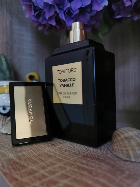 国産豊富な TOM FORD Tom Ford Tobacco Vanille 100ml トムフォードの通販 by Rio's  shop｜トムフォードならラクマ