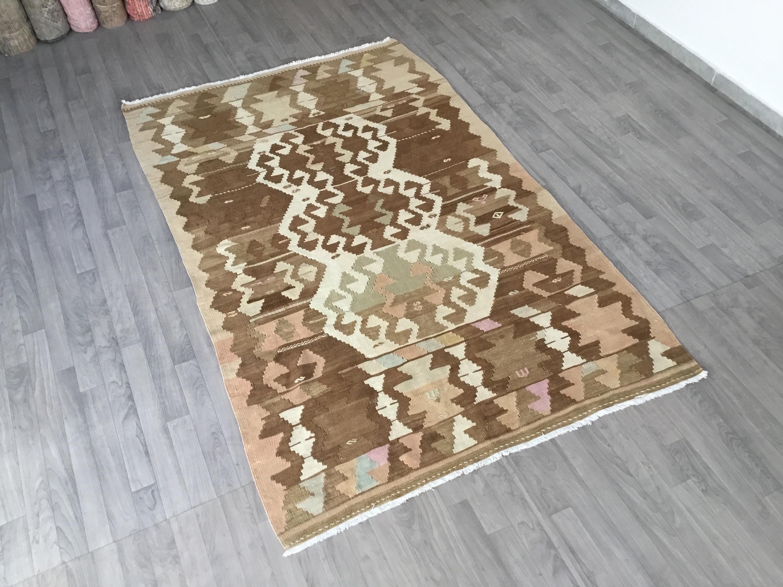 ヴィンテージトルコキリムラグ：手織りウール、4.9x7.7フィート - Etsy