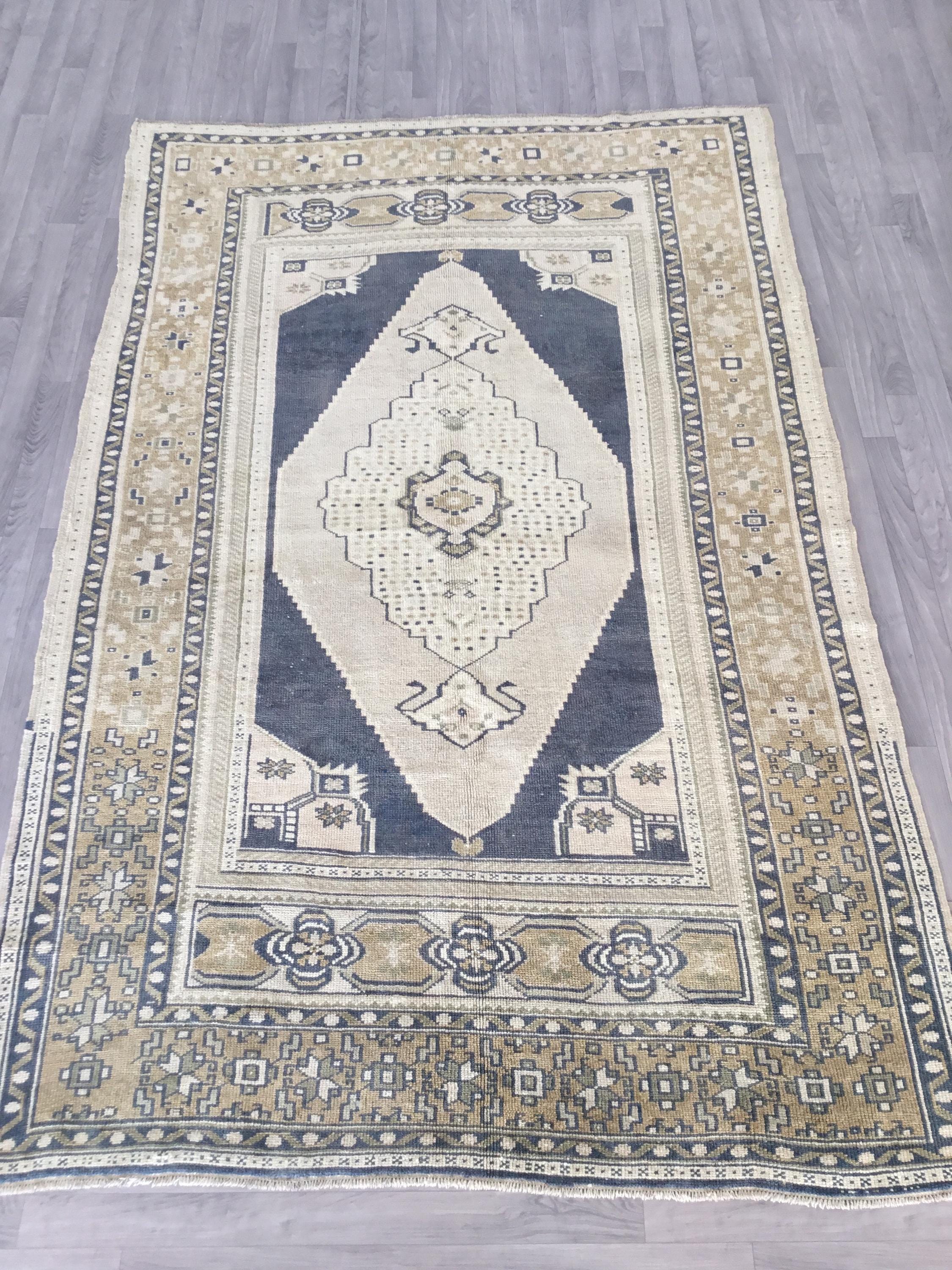 Handmade Wool Oushak Rug, 5.7x8.8 Ft, Faded Anatolian Rug - Etsy