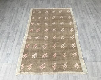 Handmade Wool Oushak Rug: 3.9x6.3 ft. Vintage Tribal Area Rug