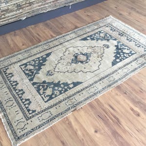 Alfombra turca de lana anudada a mano, estilo boho desteñido (1 x 1,8 m)