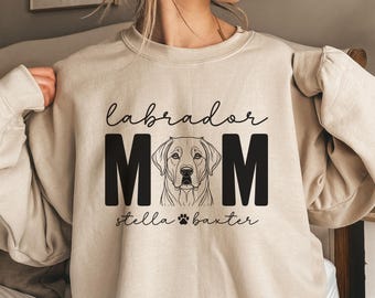 Labrador Mom Sweatshirt, Custom Labrador Retriever Sweatshirt with Names, Personalized Labrador Gifts, Labrador Sweatshirt, Labrador Sweater