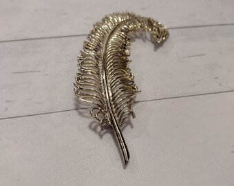 Brooch Feather Light Gold Color Pin