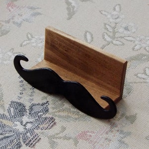 Suporte de cartão de visita de madeira do desktop do bigode do guiador, suporte de cartão de visita personalizado