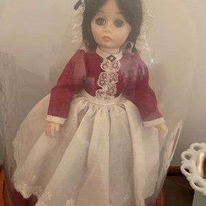 Madame Alexander Anne’s PuffSleeve Dress Madame Alexander Anne's Puff Sleeve Dress Doll #26041 – 8