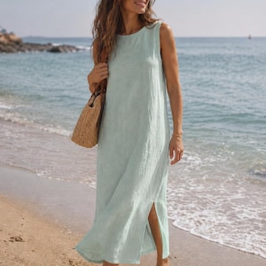 Abito in puro lino – Abito lungo a trapezio in 100% lino con spacco laterale, abito estivo di lusso e sobrio, abito minimalista senza maniche, ideale per le vacanze. immagine 6