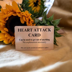 Funny 'Heart Attack' Gold Card – Cheeky Humor Gift, Metal Wallet Card image 7