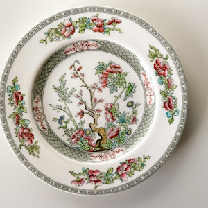 Vintage Plate Coalport England, Famous Indian Tree Pattern, 8.5&quot; diameter