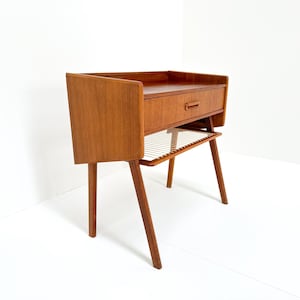Vintage Mid-Century Modern Teak Nightstand, Denmark, 1960