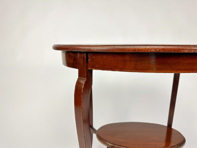 Vintage Oval Side Table, Occasional Table with Inlaid Decor, Edwardian Table image 3