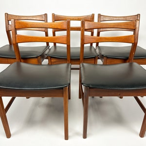 Set of 5 Mid Century 1960s Teak Danish Style Dining Chairs with Black Skai Seats