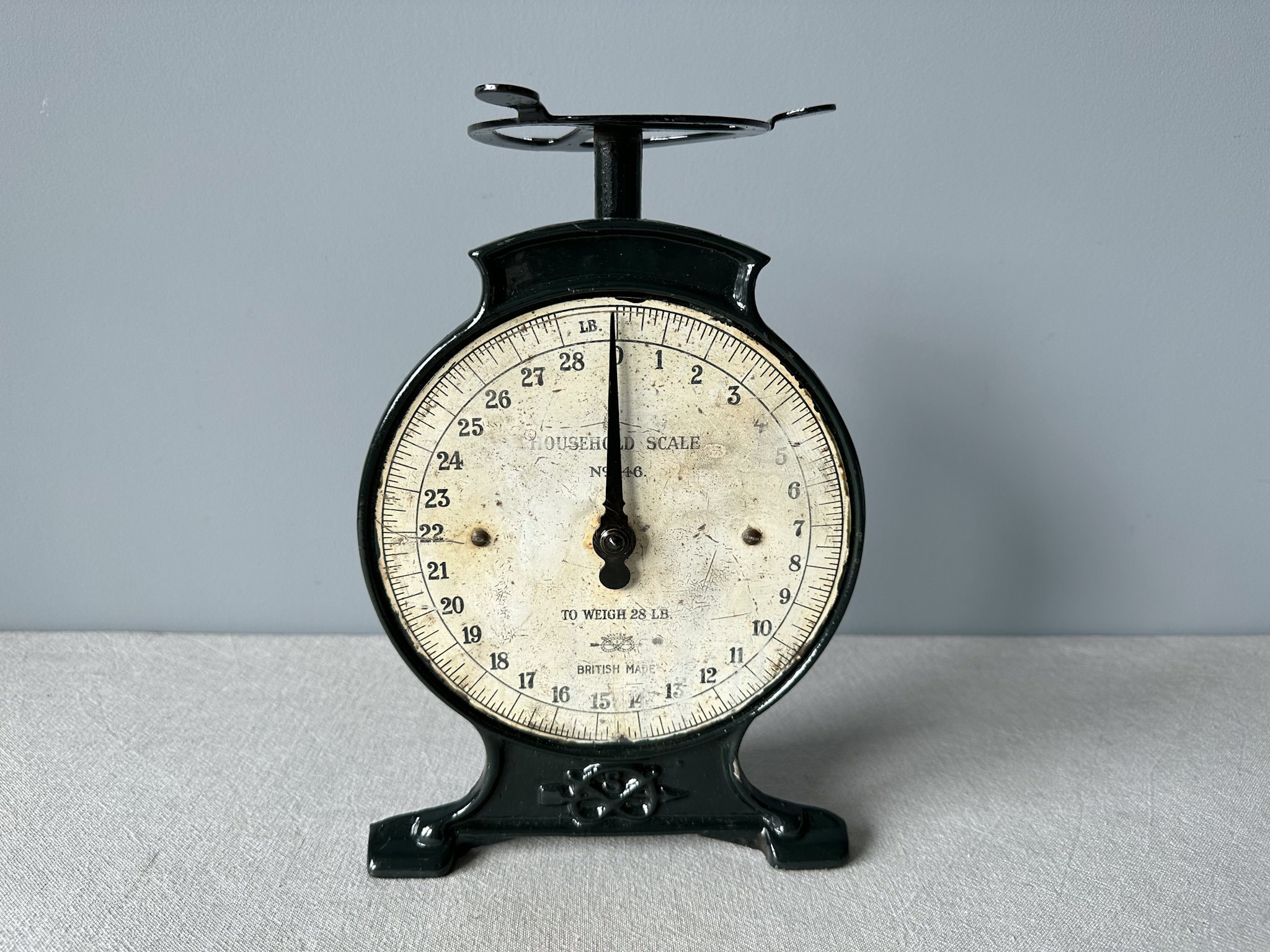 Salter's kitchen scale cast iron - Smeerling Antiques