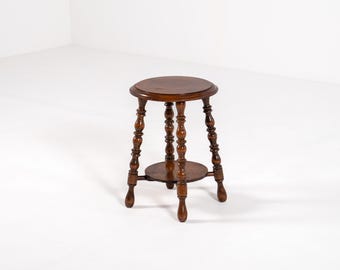 Antique Wooden Small Table / Plant Stand