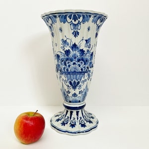 Vintage Royal Delft Vase 1960, De Porceleyne Fles Vase, Delft Blue Vase, Original Delftware, Delft Hand-painted Vase