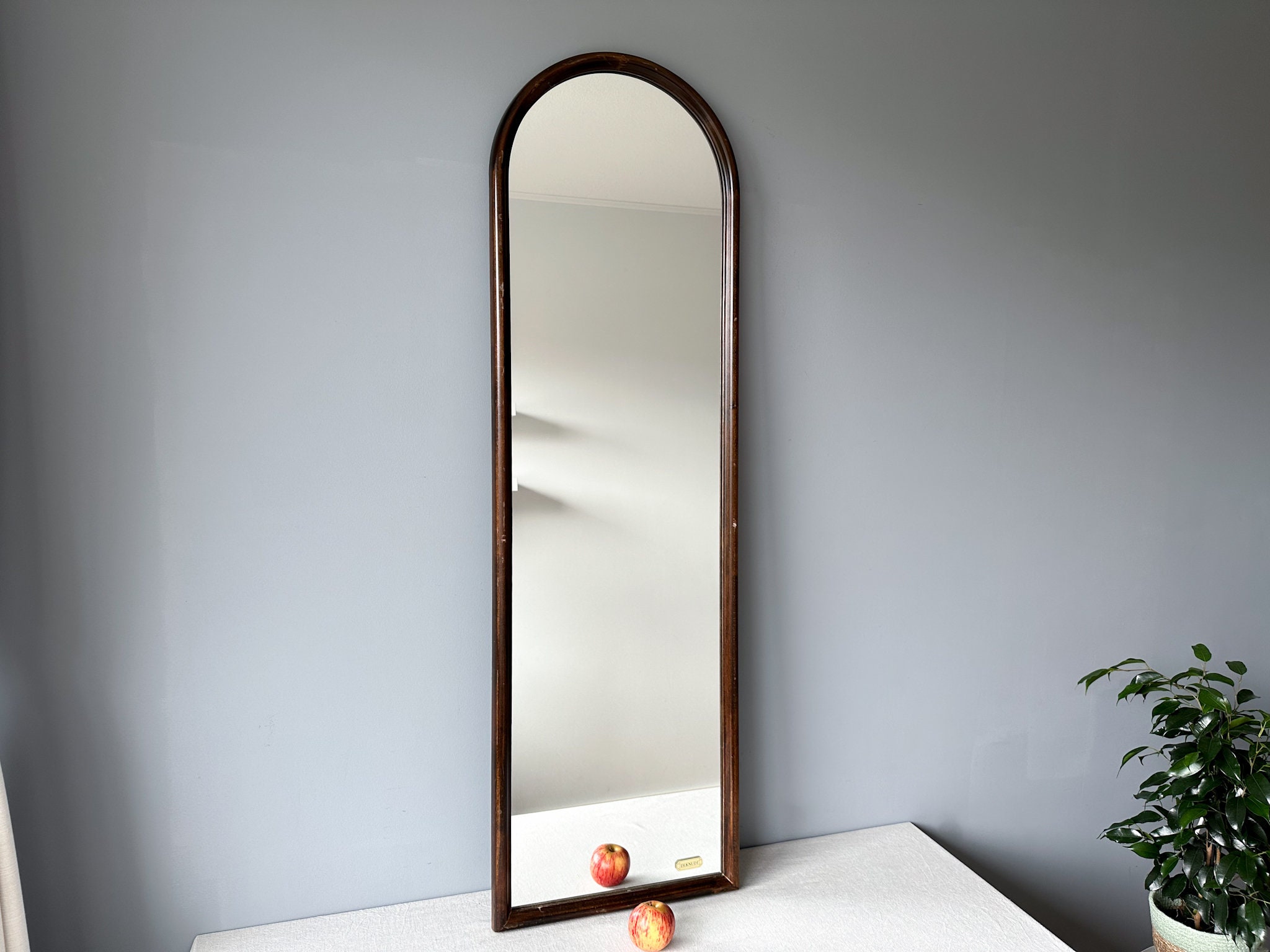 ZMYCZ Wandspiegel, gewölbter Badezimmerspiegel, Bauernhaus-Fensterspiegel  für Wand, gewölbter Spiegel mit Metallrahmen, Schminkspiegel für Wohnzimmer