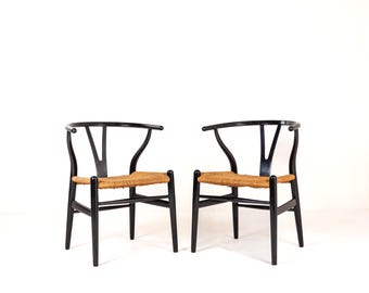 Set of 2 Hans Wegner CH24 Wishbone Chairs, Danish Mid-Century Modern