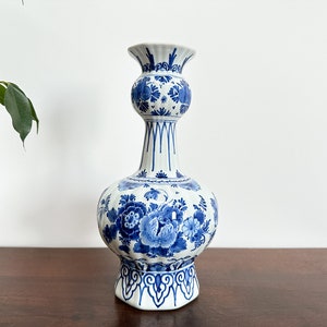 Vintage Royal Delft/De Porceleyne Fles Delft Blue Vase 1976, 11&quot; High, Royal Delft Vase, Original Delftware, Knobbelvaas
