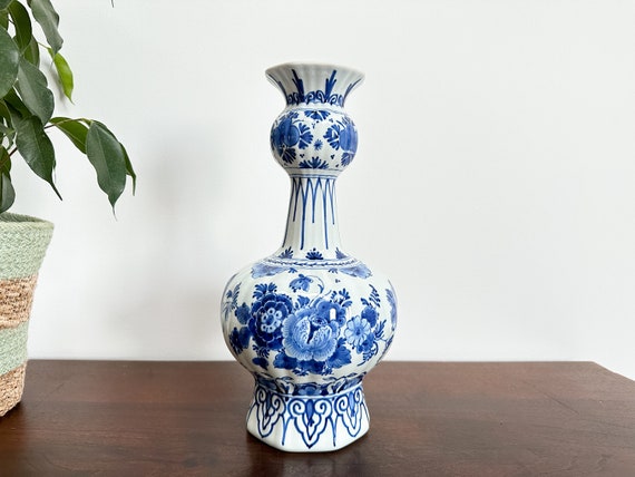 デルフト焼ブルーハウスとベル人形 ヴィンテージ ロイヤル