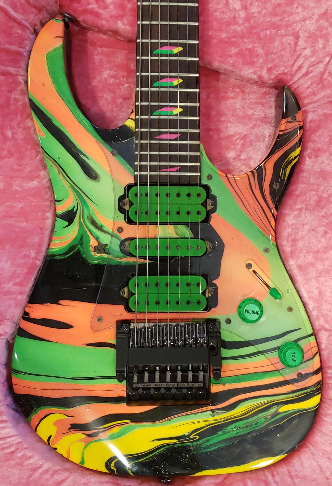 Ibanez Universe Style Palm Rest - With Tremolo Posts (7 String