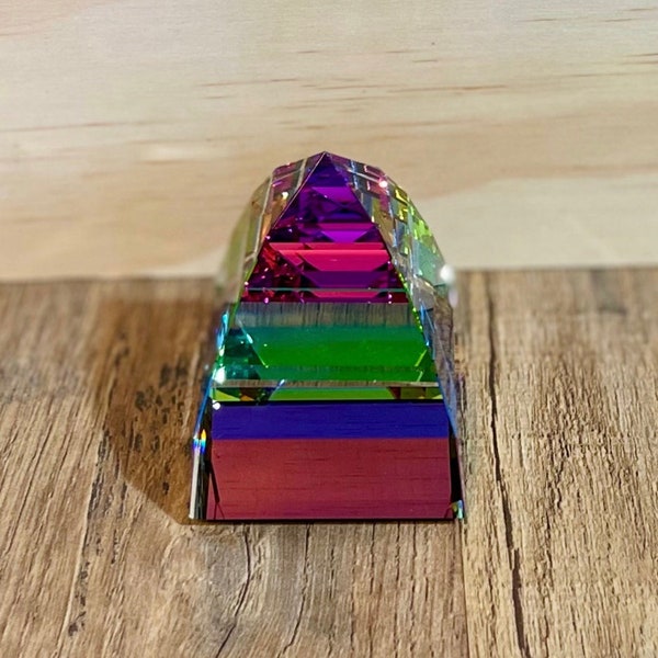 Vintage Swarovski Decorative Items for the Desk Series Prism Pyramid Crystal Paperweight