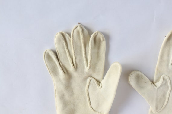 Vintage Cream Gloves with Gold Beading Vintage Dr… - image 6