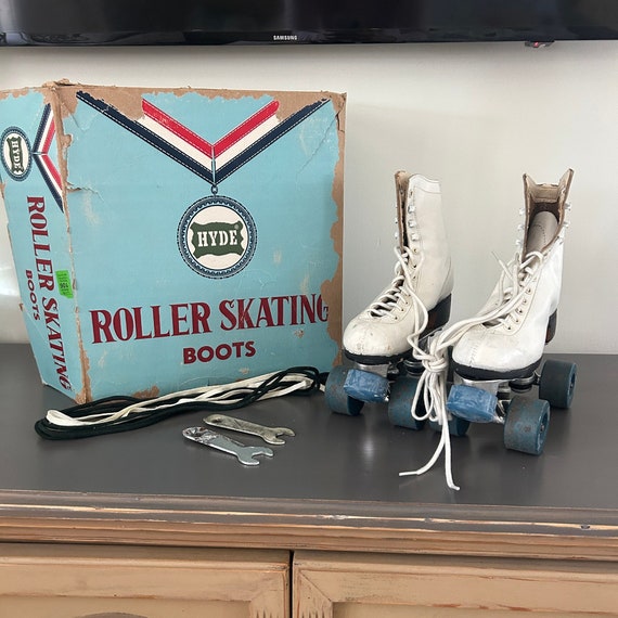 Womens roller skates (size Gem