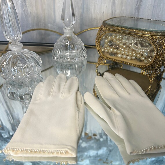 White Bridal Gloves with Pearl Trim, Wedding Glov… - image 1