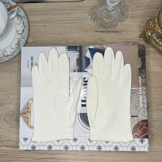 White Bridal Gloves with Pearl Trim, Wedding Glov… - image 4
